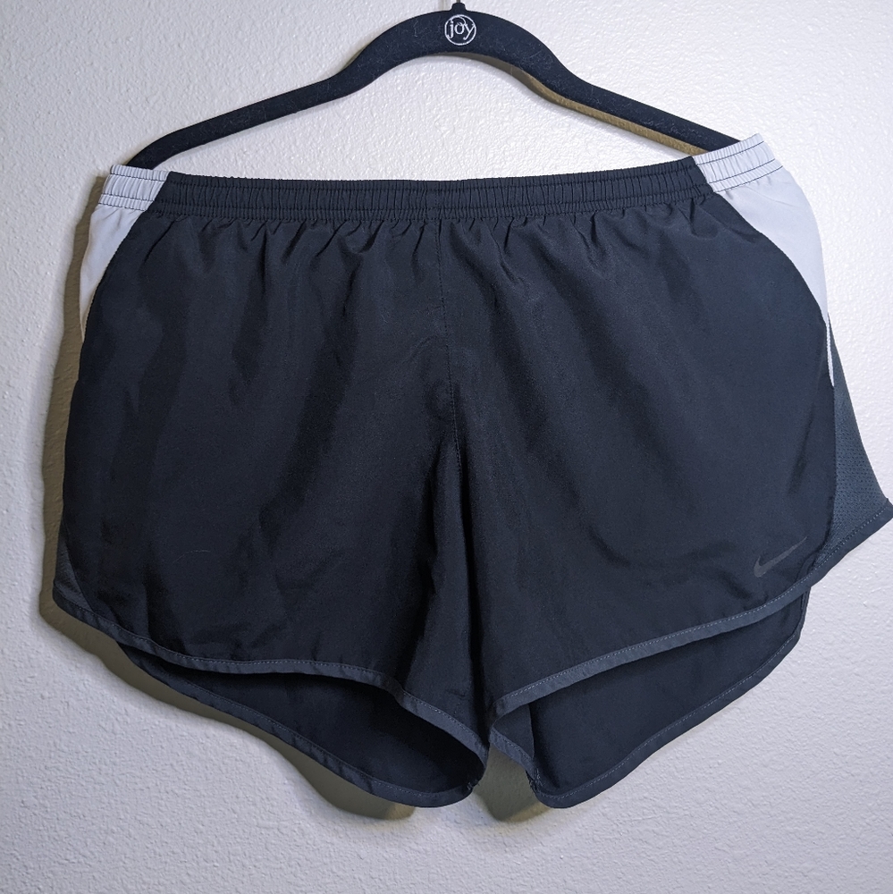 Nike Running Shorts Dri-Fit Size Medium Great Condition